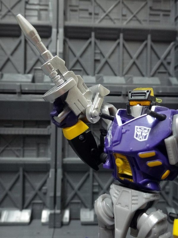 Maiden Japan Junkticon Blasters   New Images Show Armed Up Action Figures  (26 of 32)